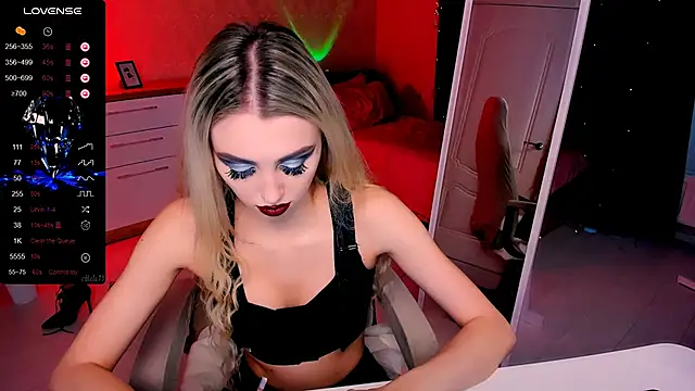 Emilia Klar online show from February 8, 2026, 8:12 am