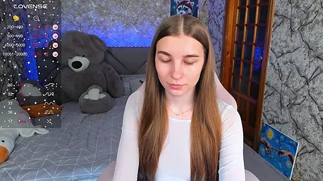 Snapshot of _flowersweeet_ chatting on October 24, 2025, 12:26 pm flowersweeet online show from October 24, 2025, 12:26 pm