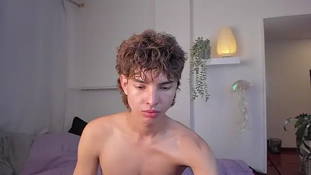 Snapshot of santy-kitty chatting on January 14, 2026, 1:31 am santy-kitty online show from January 14, 2026, 1:31 am