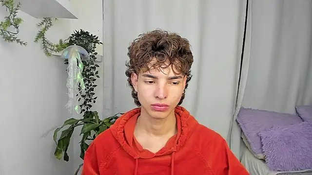 Snapshot of santy-kitty chatting on January 12, 2026, 12:50 am santy-kitty online show from January 12, 2026, 12:50 am