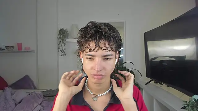 Snapshot of santy-kitty chatting on November 22, 2025, 10:30 pm santy-kitty online show from November 22, 2025, 10:30 pm