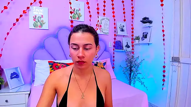 HannaPretthy online show from February 13, 2026, 11:43 am