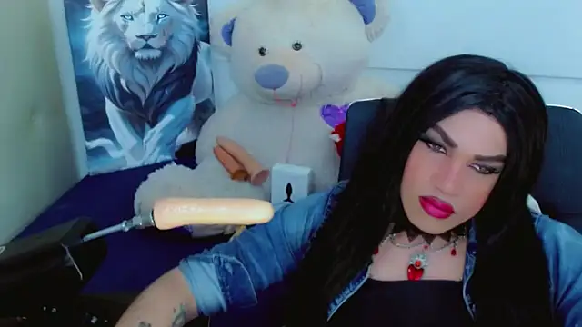 NathaliaCross online show from October 28, 2025, 7:13 pm