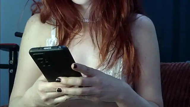 Snapshot of DiamondAssCeyda chatting on December 25, 2024, 10:27 pm DiamondAssCeyda online show from December 25, 2024, 10:27 pm