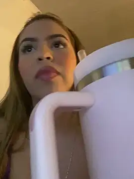 Mary ivett online show from March 5, 2025, 1:10 am