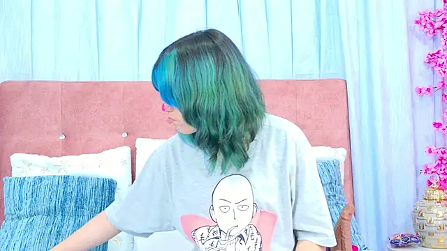 AlliciaKim online show from October 31, 2025, 7:21 pm