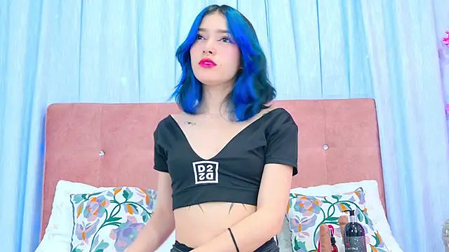 AlliciaKim online show from November 13, 2025, 7:29 pm