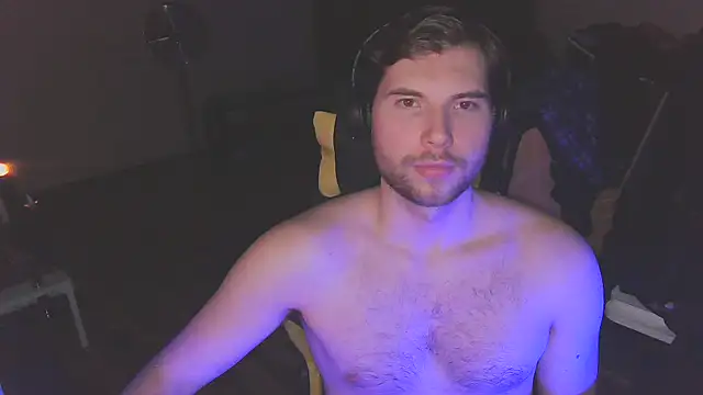 Snapshot of Ironman220 chatting on February 25, 2025, 6:55 pm Ironman220 online show from February 25, 2025, 6:55 pm