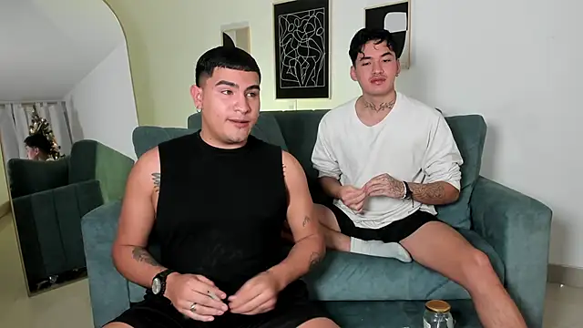 MatheoVelez online show from January 9, 2025, 11:02 pm