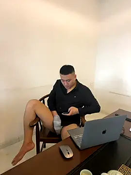 Snapshot of ShaoZian_1 chatting on October 16, 2025, 5:59 am ShaoZian 1 online show from October 16, 2025, 5:59 am