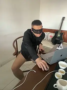 Snapshot of ShaoZian_1 chatting on November 14, 2025, 5:55 am ShaoZian 1 online show from November 14, 2025, 5:55 am