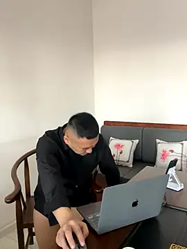 Snapshot of ShaoZian_1 chatting on October 22, 2025, 6:57 am ShaoZian 1 online show from October 22, 2025, 6:57 am