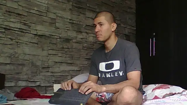 Snapshot of Sexylatin64 chatting on February 14, 2026, 3:12 pm Sexylatin64 online show from February 14, 2026, 3:12 pm