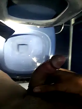 Snapshot of lm279 chatting on October 16, 2025, 12:35 pm lm279 online show from October 16, 2025, 12:35 pm