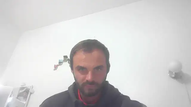 Snapshot of Thib0169 chatting on October 1, 2025, 6:56 pm Thib0169 online show from October 1, 2025, 6:56 pm