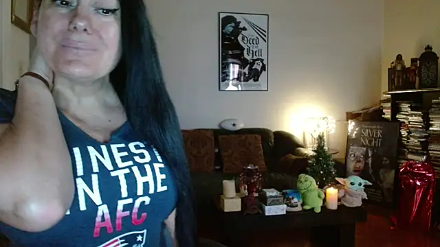 Snapshot of mandaloriangirls chatting on December 15, 2025, 6:36 pm mandaloriangirls online show from December 15, 2025, 6:36 pm