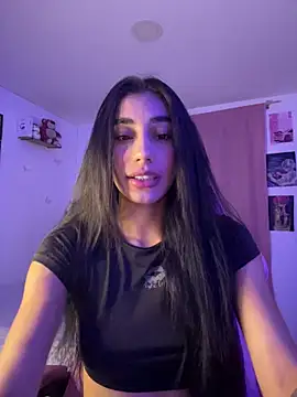 Snapshot of JulietaCheerr chatting on May 28, 2026, 1:24 am JulietaCheerr online show from May 28, 2026, 1:24 am