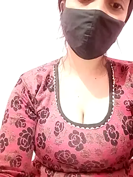 Snapshot of Mahi_Baby25 chatting on November 30, 2025, 10:49 am Mahi Baby25 online show from November 30, 2025, 10:49 am