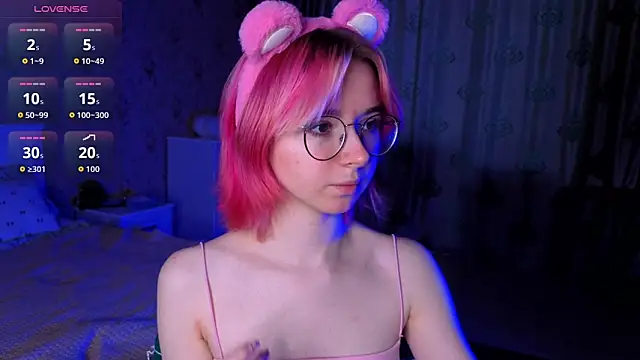 Nora Failure online show from October 14, 2025, 8:59 am