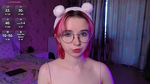 Nora Failure online show from September 26, 2025, 6:09 am