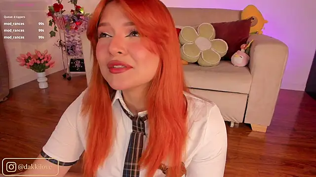 Snapshot of DAKOTA_LOVEE chatting on November 13, 2025, 2:15 am DAKOTA LOVEE online show from November 13, 2025, 2:15 am