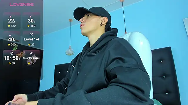 Snapshot of Lobo_17_ chatting on January 15, 2026, 1:09 am Lobo 17 online show from January 15, 2026, 1:09 am