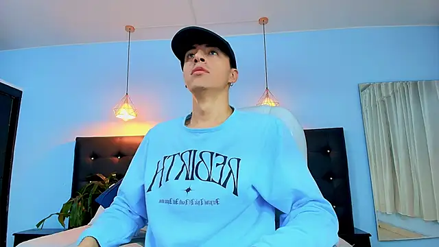 Lobo 17  online show from March 20, 2025, 3:56 am