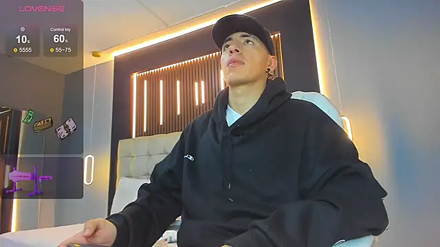 Lobo 17  online show from March 11, 2026, 3:33 am