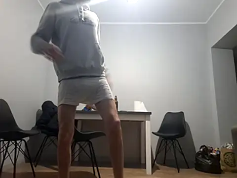 Snapshot of Xxxmeskadziwkaxxx88 chatting on December 4, 2025, 4:17 pm Xxxmeskadziwkaxxx88 online show from December 4, 2025, 4:17 pm