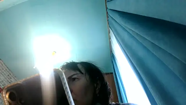 Snapshot of luhia5 chatting on July 8, 2026, 12:50 pm luhia5 online show from July 8, 2026, 12:50 pm