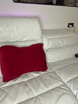 Snapshot of belquiis chatting on February 7, 2026, 11:51 am belquiis online show from February 7, 2026, 11:51 am