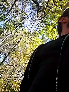 QcMisterv13 online show from October 17, 2025, 5:48 pm