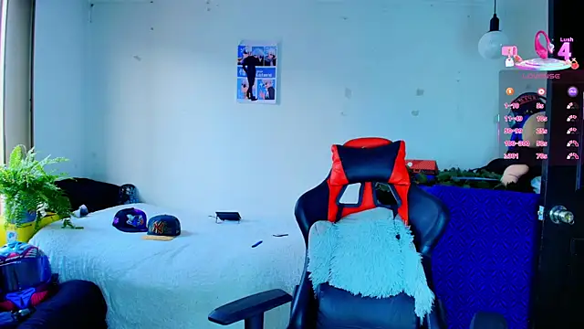 twink sebas  online show from November 15, 2025, 2:32 pm