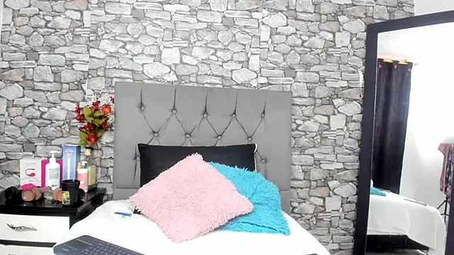 your angel7 online show from October 31, 2025, 7:21 pm