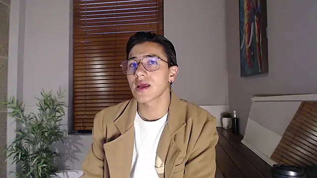 Andy Joy  online show from November 27, 2025, 11:54 am