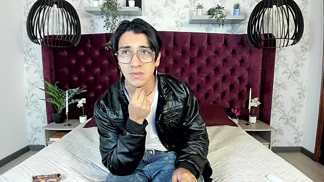 Snapshot of Andy_Joy_ chatting on April 26, 2026, 11:18 am Andy Joy online show from April 26, 2026, 11:18 am