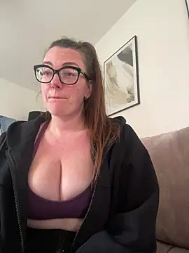 Snapshot of Miss_Stassi chatting on March 16, 2025, 4:45 pm Miss Stassi online show from March 16, 2025, 4:45 pm