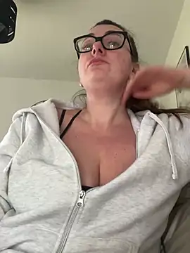 Snapshot of Miss_Stassi chatting on January 26, 2025, 1:58 pm Miss Stassi online show from January 26, 2025, 1:58 pm