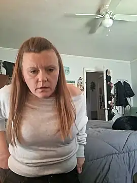 Snapshot of skyeb0787 chatting on February 2, 2026, 8:08 pm skyeb0787 online show from February 2, 2026, 8:08 pm