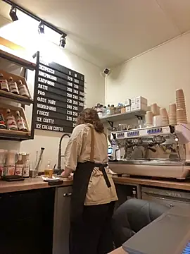 Snapshot of cinnabon_ chatting on November 30, 2025, 2:07 pm cinnabon online show from November 30, 2025, 2:07 pm