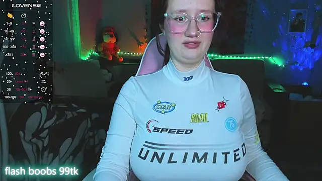 KrisTyBooBsin online show from January 7, 2025, 12:20 pm