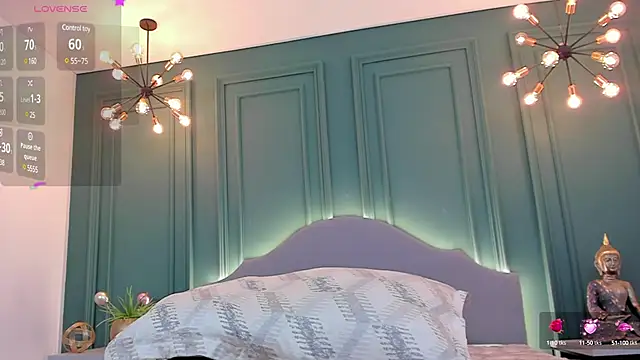 rubyhill 2711 online show from February 4, 2025, 2:17 am