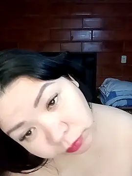 Snapshot of Chantal_lopez chatting on February 20, 2026, 5:04 pm Chantal lopez online show from February 20, 2026, 5:04 pm