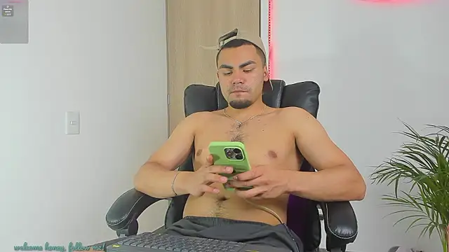 kalivan voinesscu online show from February 24, 2026, 8:48 am