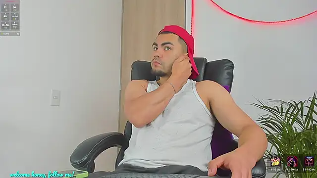 kalivan voinesscu online show from March 11, 2026, 1:27 pm