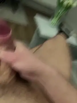 Snapshot of derboy1919 chatting on February 25, 2026, 10:48 am derboy1919 online show from February 25, 2026, 10:48 am