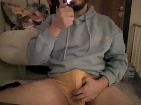 Snapshot of DateMike94 chatting on March 22, 2025, 11:42 pm DateMike94 online show from March 22, 2025, 11:42 pm