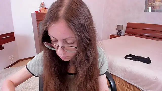 Pantyhose Mila online show from October 16, 2025, 7:11 pm