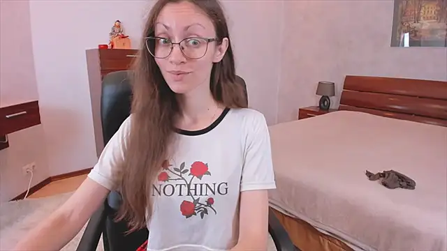 Pantyhose Mila online show from October 9, 2025, 8:09 pm