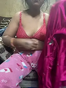 Snapshot of Tameesh_sexy_mistress chatting on February 1, 2026, 3:27 am Tameesh sexy mistress online show from February 1, 2026, 3:27 am